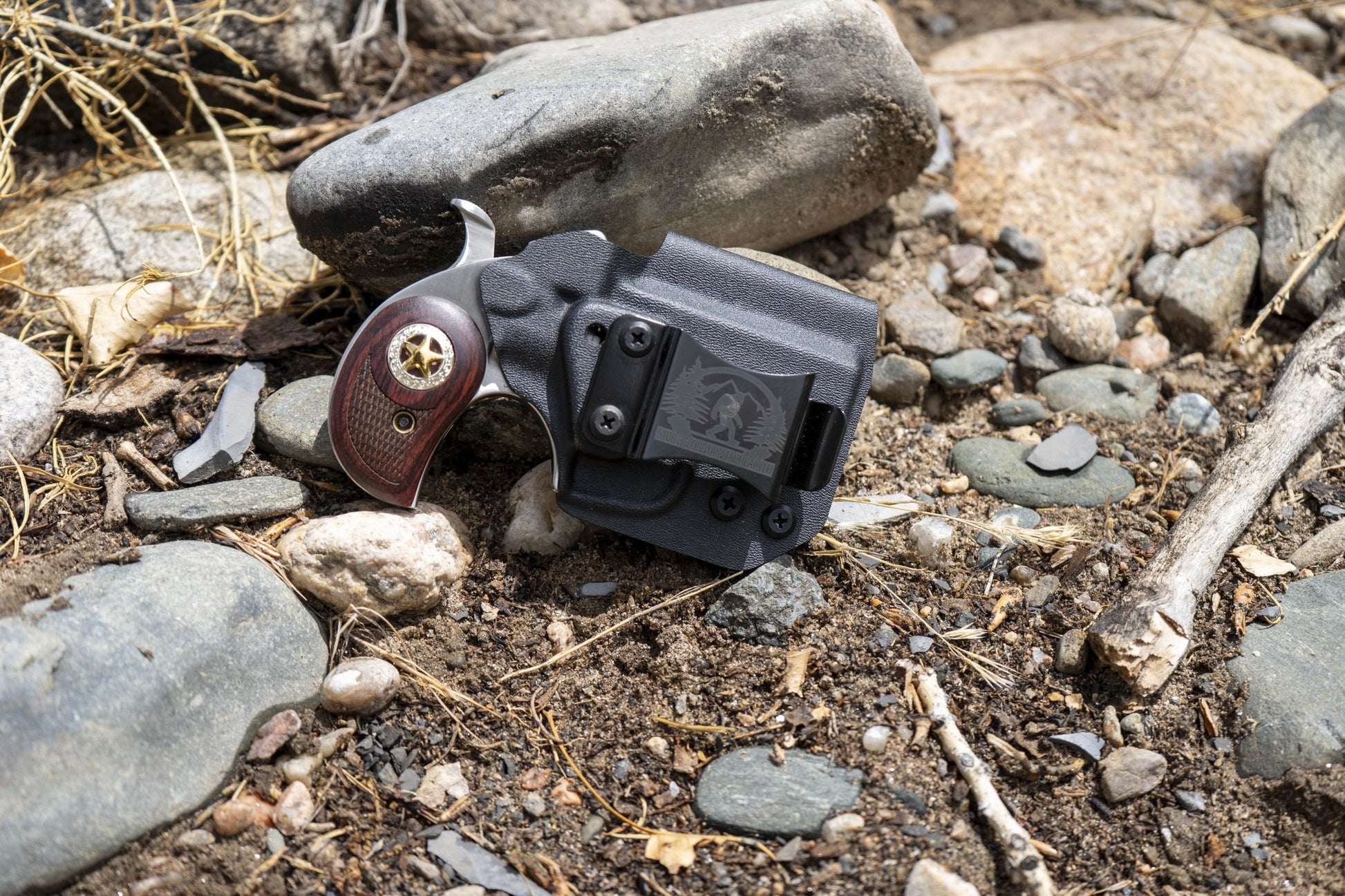 Custom IWB Holsters For Bond Arms Pistols - Storm Mountain Tactical
